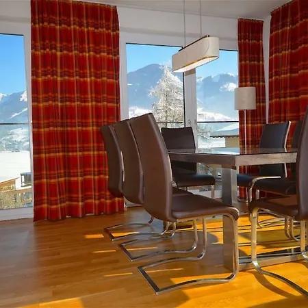 Luxury Penthouse With Lake, Mountain Views, Free Parking,wi-fi And Roof Top Dining Patio Zell am See